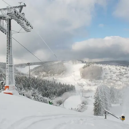 Hightop アパート