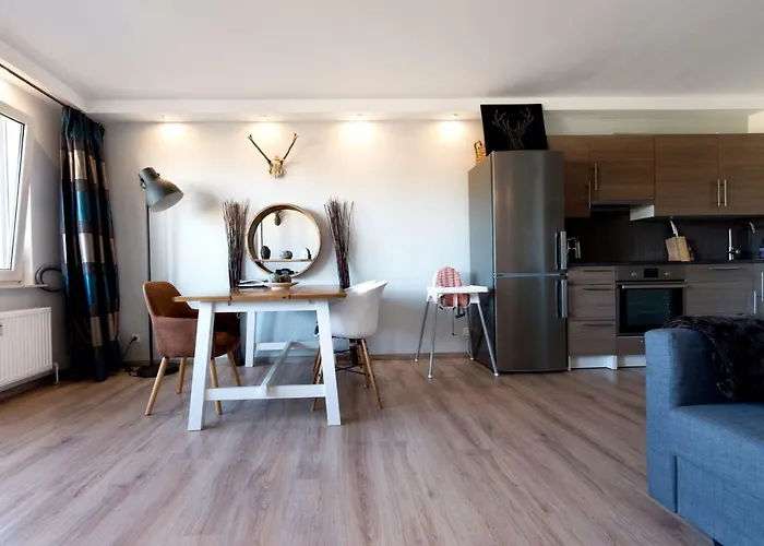 Hightop Apartment *